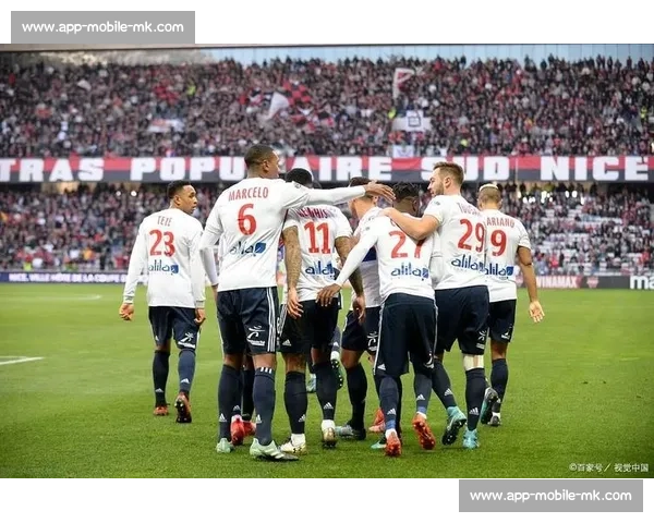 土超萨姆松体育追逐大阪钢巴边卫半田陆，转会费谈判进入关键阶段