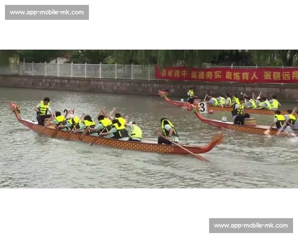 沪上白领龙舟竞渡:桨声激荡青春,共绘协作新篇 沪上白领龙舟竞渡:桨声激荡青春,共绘协作新篇